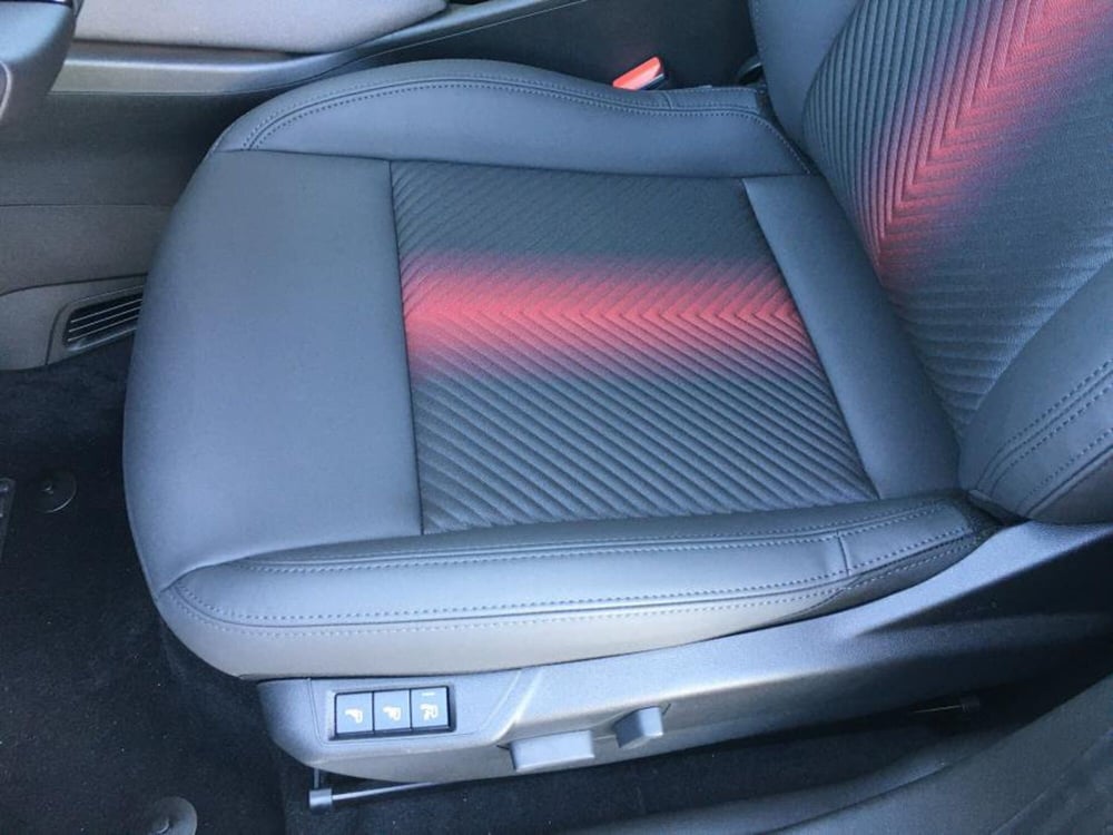 Alfa Romeo Junior nuova a Cuneo (12)