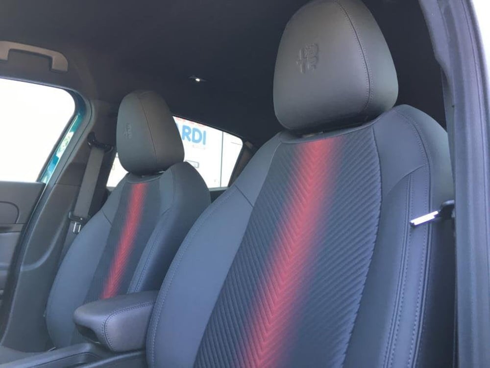 Alfa Romeo Junior nuova a Cuneo (11)