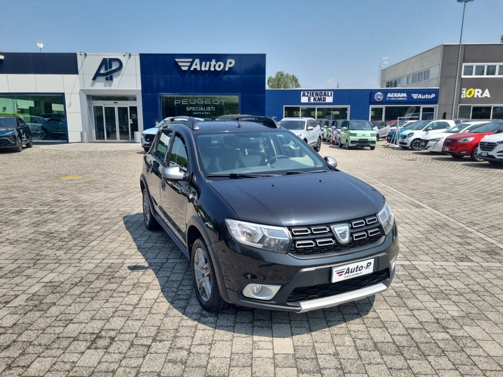 Dacia Sandero usata a Lucca (2)