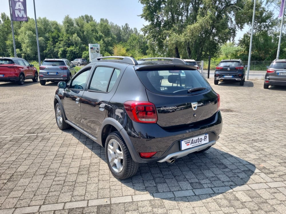 Dacia Sandero usata a Lucca (4)