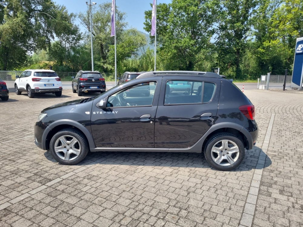 Dacia Sandero usata a Lucca (6)