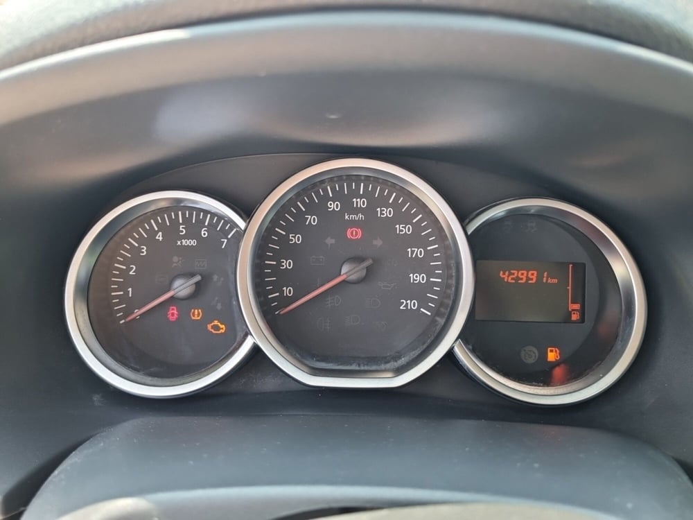 Dacia Sandero usata a Lucca (9)