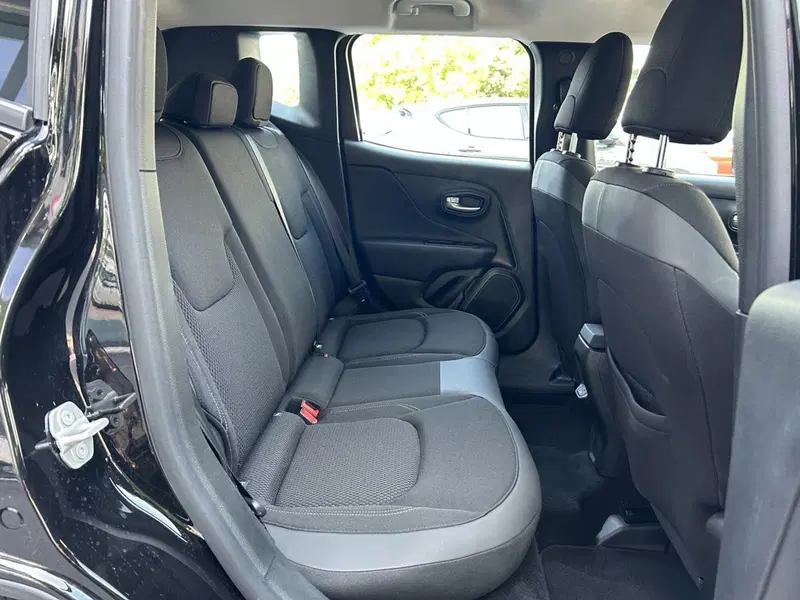 Jeep Renegade usata a Ancona (13)