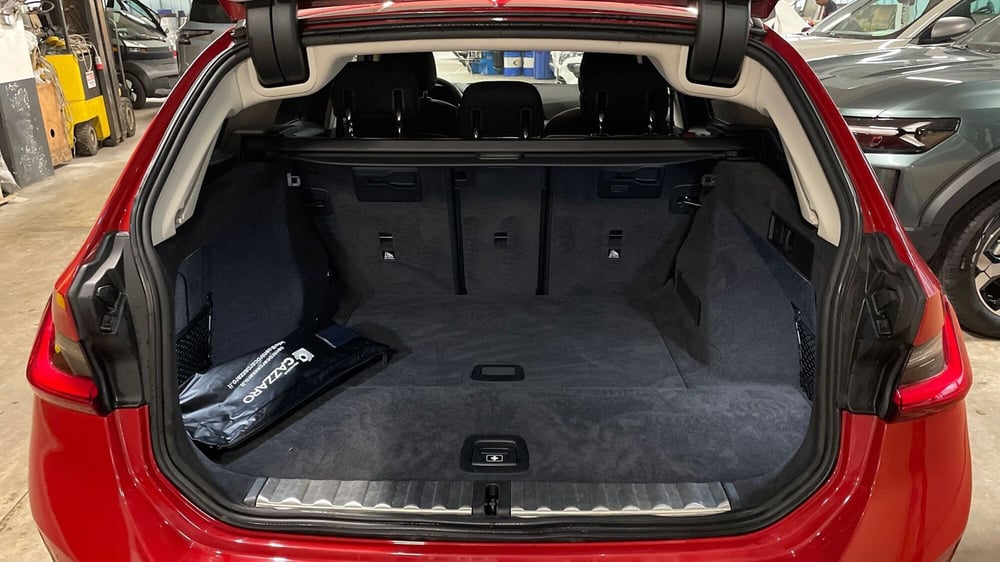 BMW Serie 3 Touring usata a Varese (8)