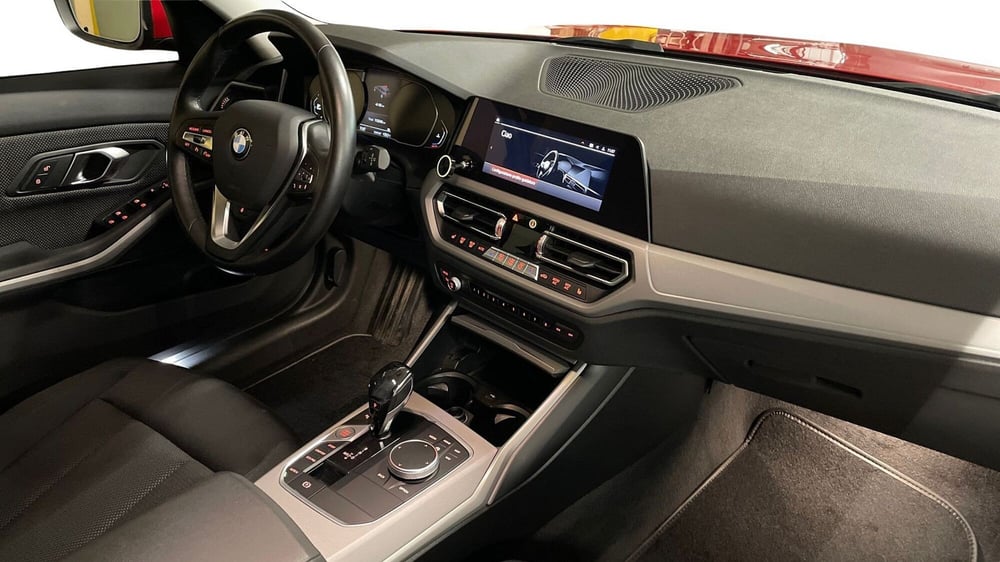 BMW Serie 3 Touring usata a Varese (9)