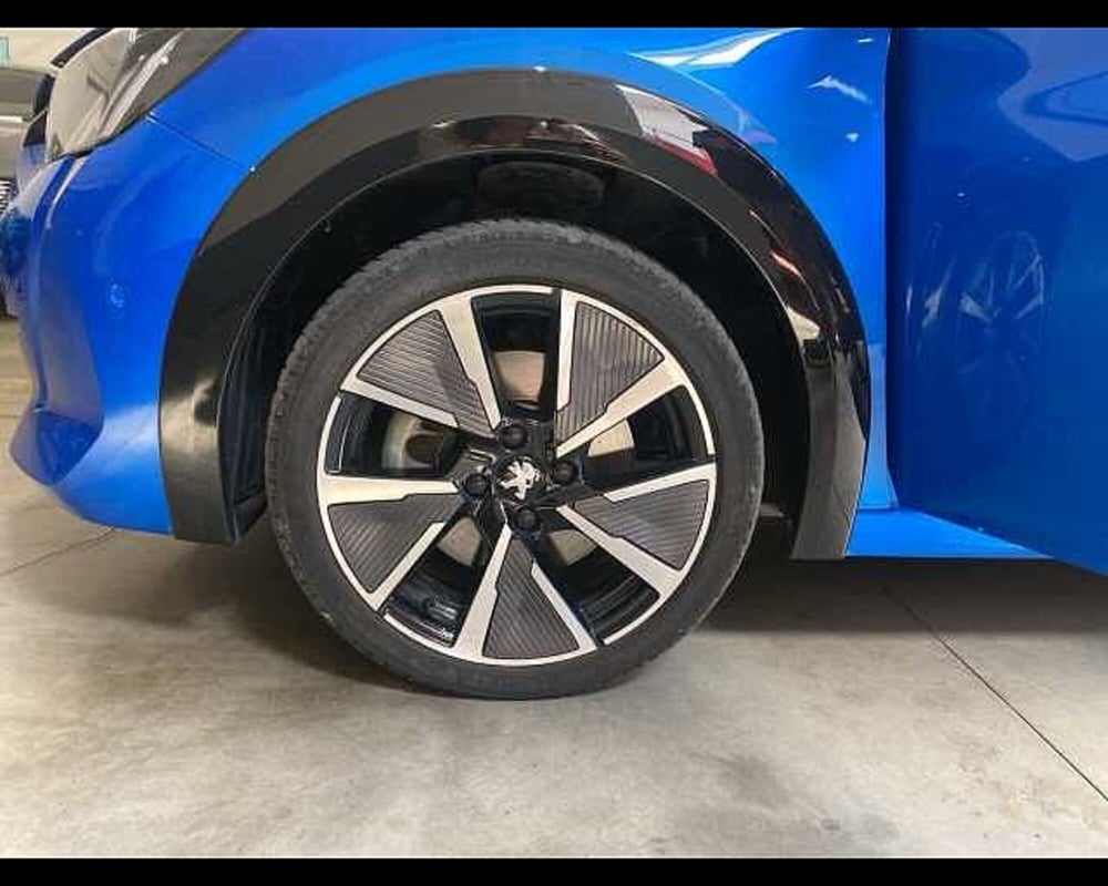 Peugeot 208 usata a Cremona (7)