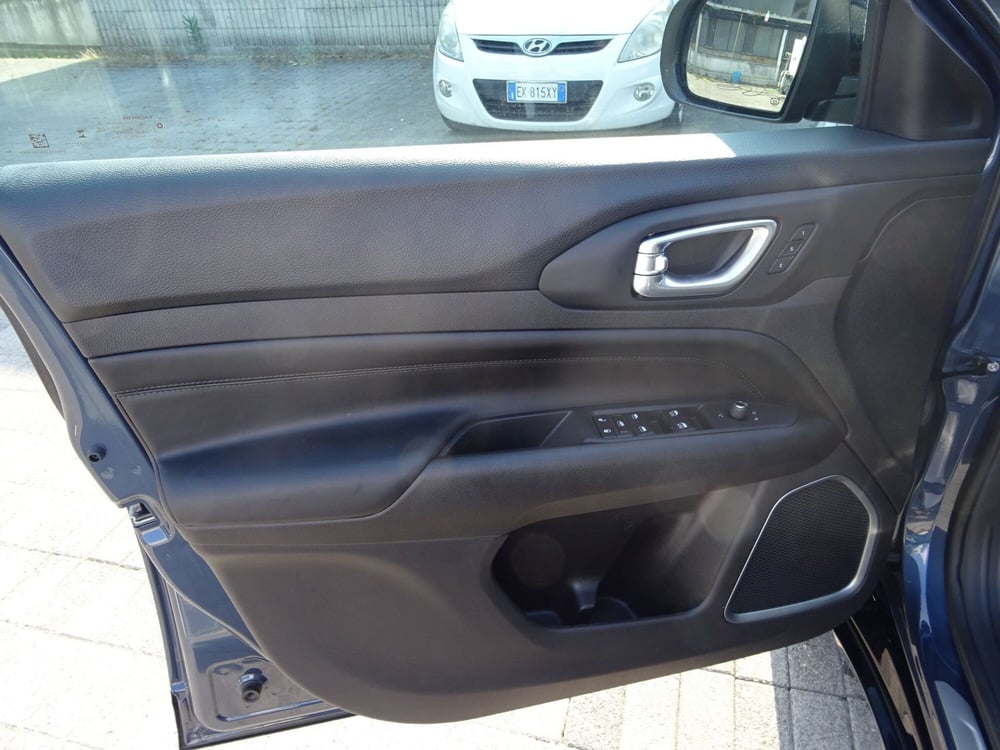 Jeep Compass nuova a Lucca (6)