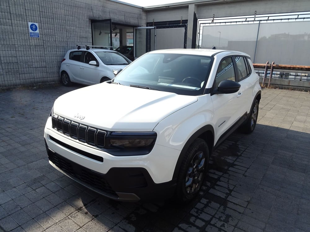 Jeep Avenger nuova a Lucca