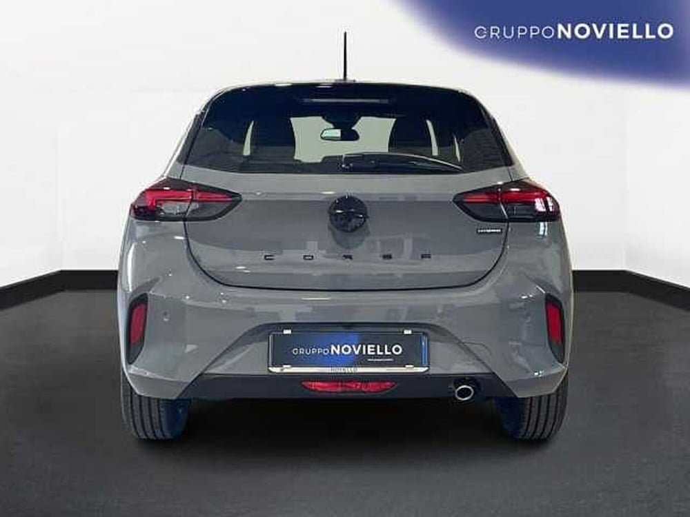 Opel Corsa nuova a Salerno (6)