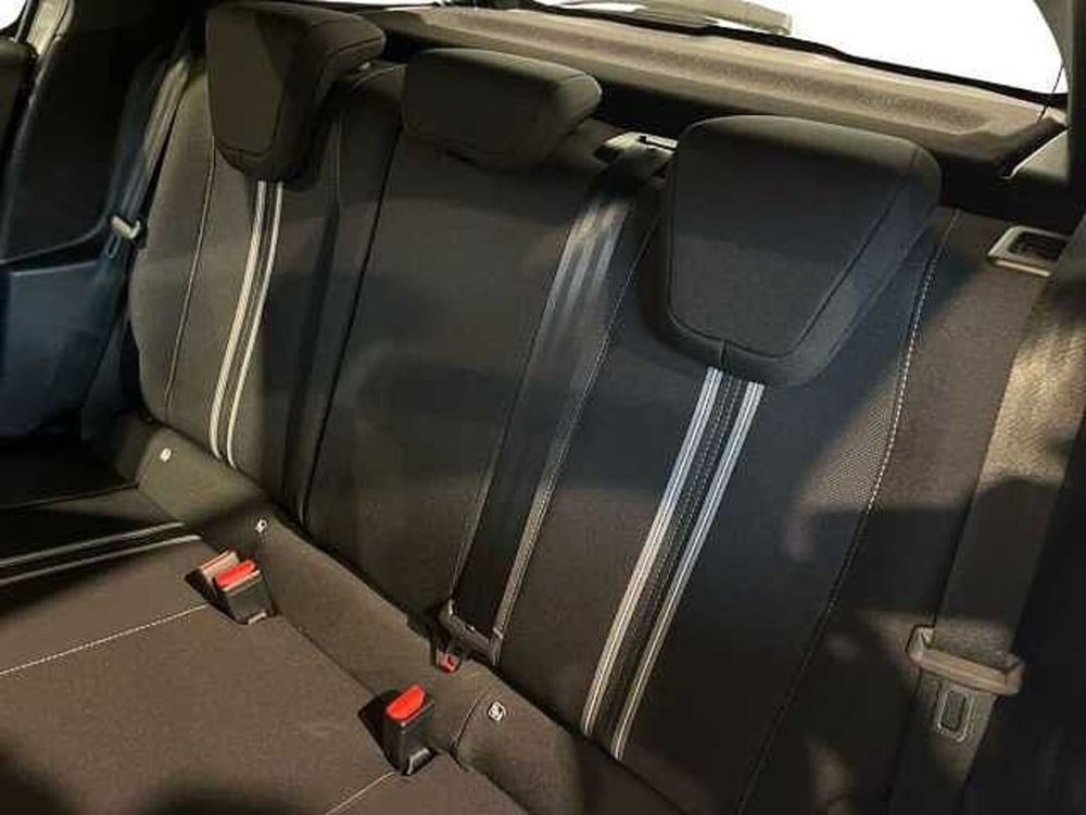 Opel Corsa nuova a Salerno (14)