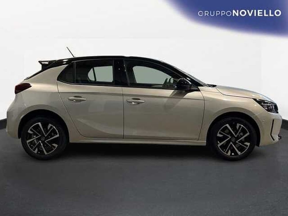 Opel Corsa nuova a Salerno (3)