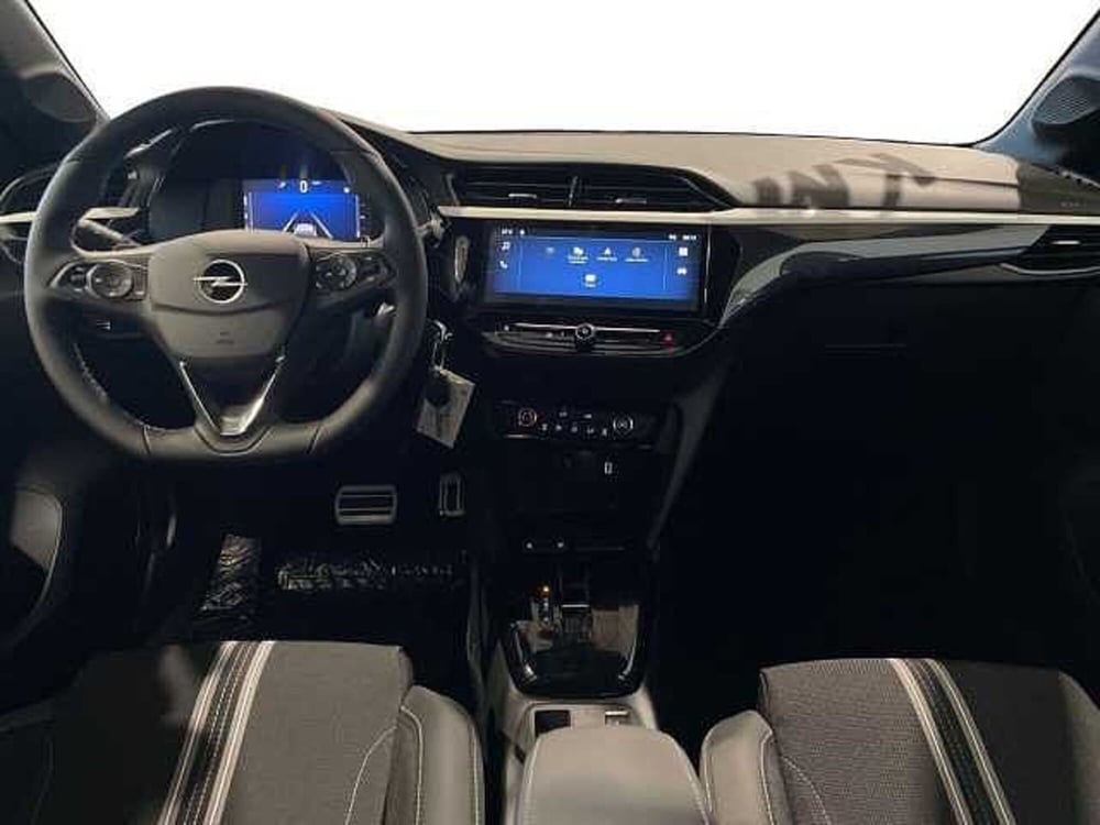 Opel Corsa nuova a Salerno (11)