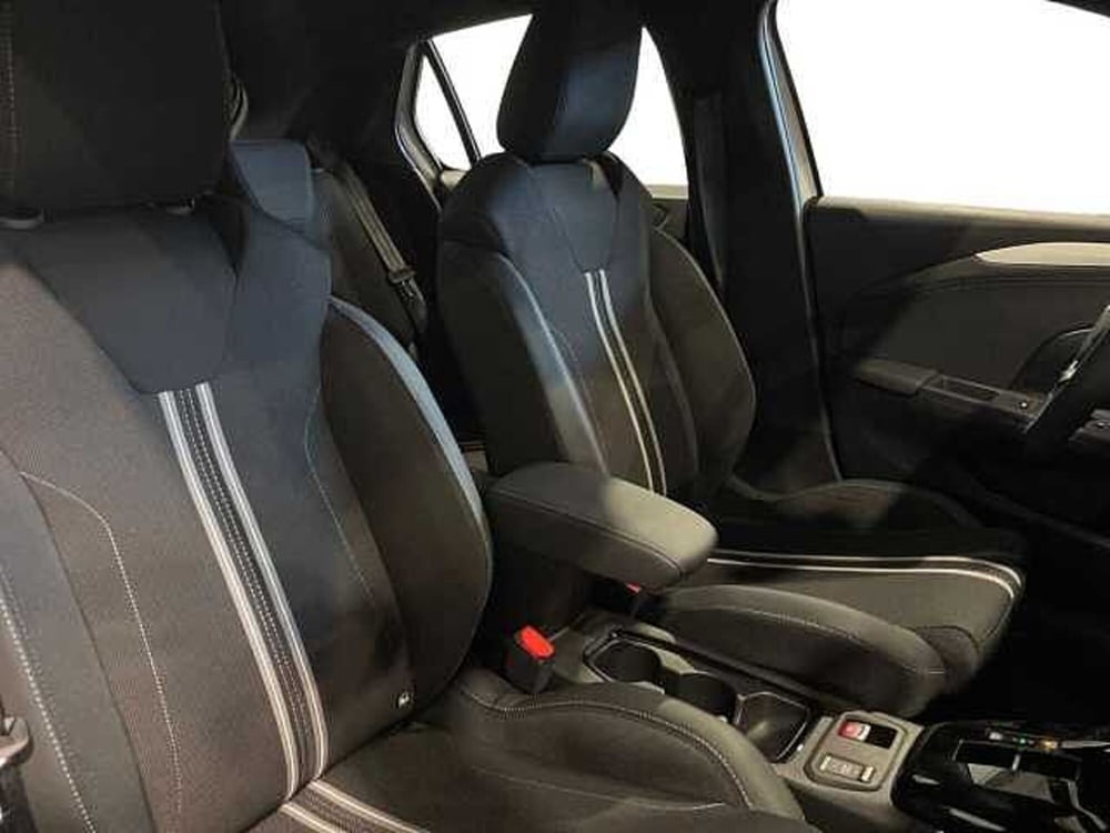 Opel Corsa nuova a Salerno (16)