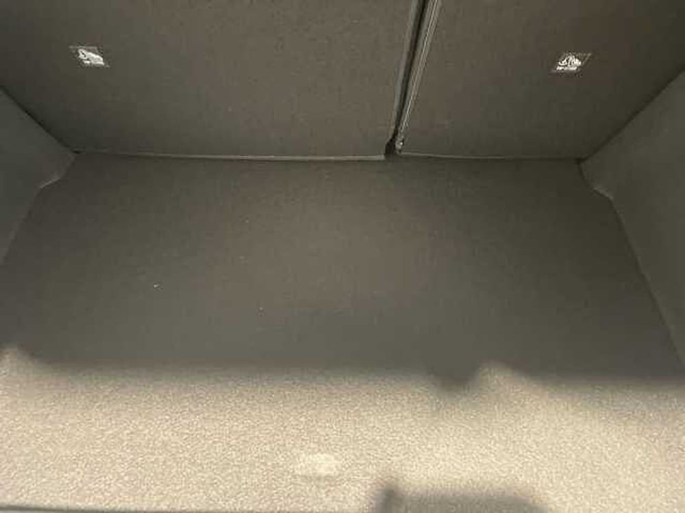 Opel Corsa nuova a Salerno (7)
