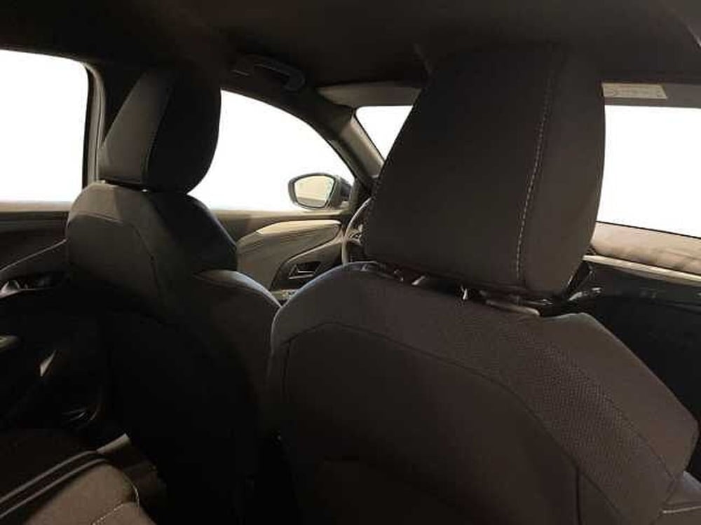 Opel Corsa nuova a Salerno (17)