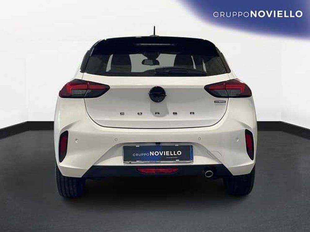 Opel Corsa nuova a Salerno (6)
