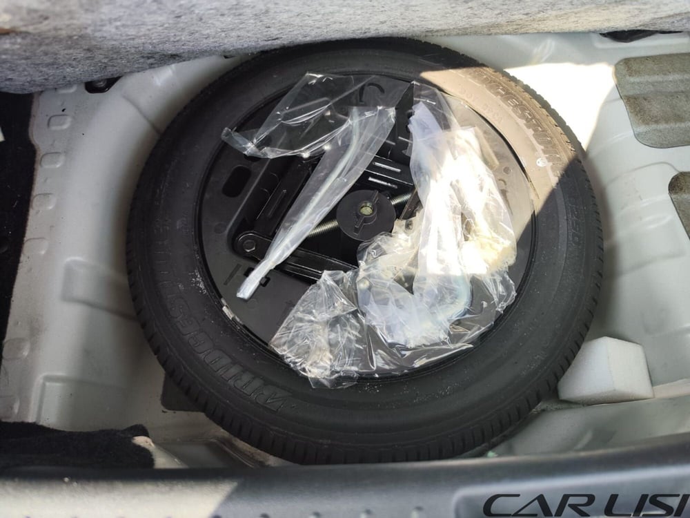 Mahindra KUV100 usata a Foggia (12)