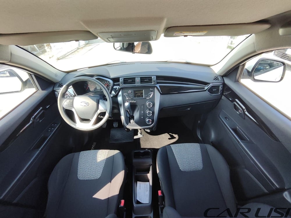 Mahindra KUV100 usata a Foggia (8)
