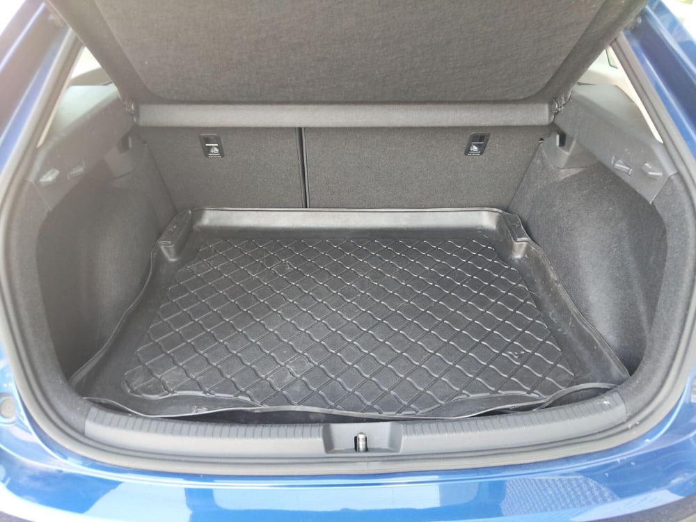 Volkswagen Taigo usata a Modena (18)