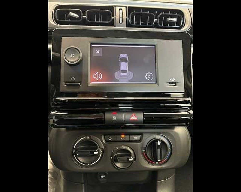 Citroen C3 nuova a Milano (15)