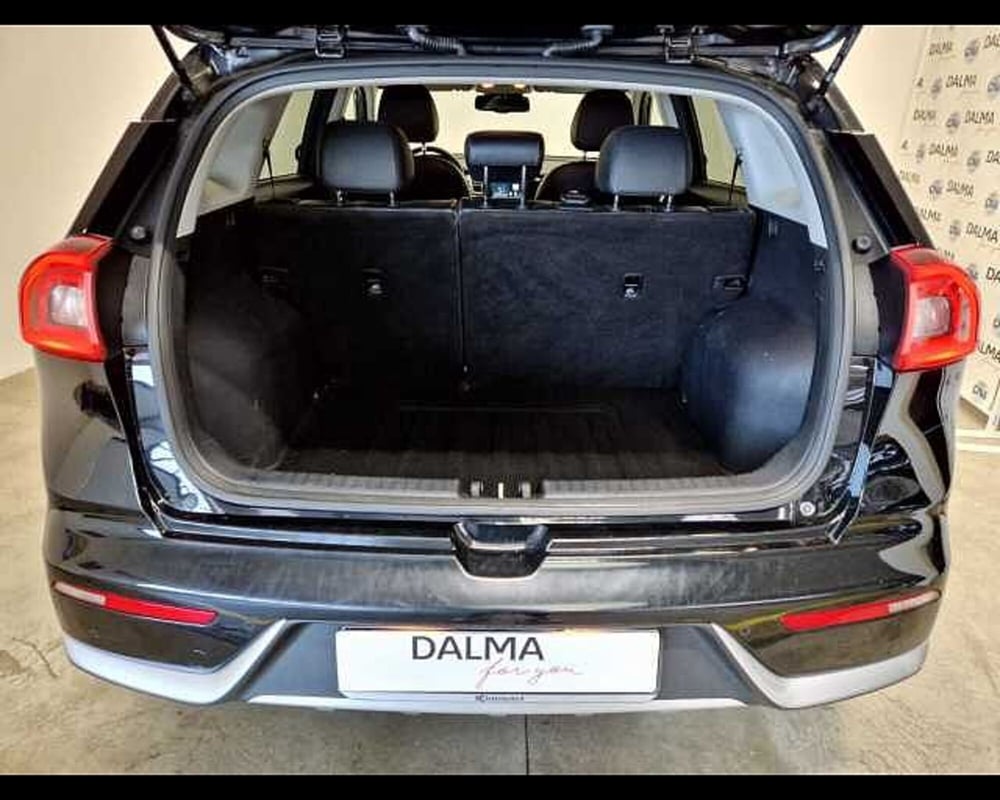 Kia Niro usata a Milano (13)