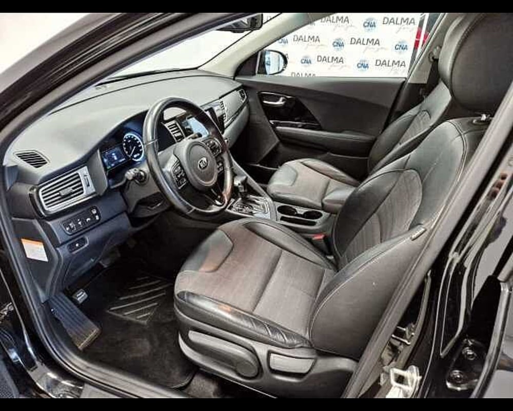 Kia Niro usata a Milano (6)