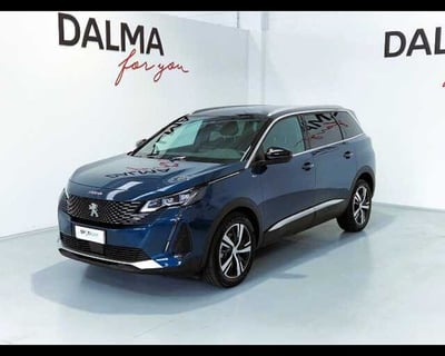 Peugeot 5008 1.2 hybrid 48V Allure Pack 136cv e-dcs 6 del 2024 usata a Solaro