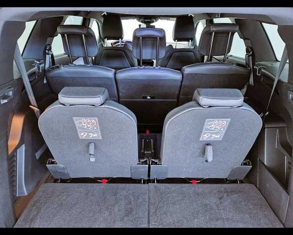Peugeot 5008 usata a Milano (14)