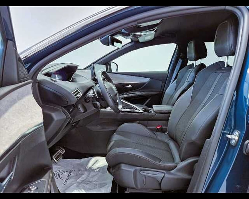 Peugeot 5008 usata a Milano (5)