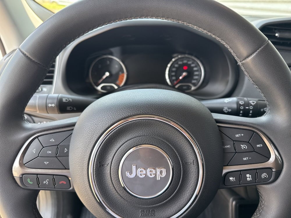 Jeep Renegade usata a Terni (17)