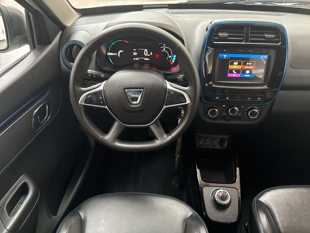 Dacia Spring nuova a Como (7)