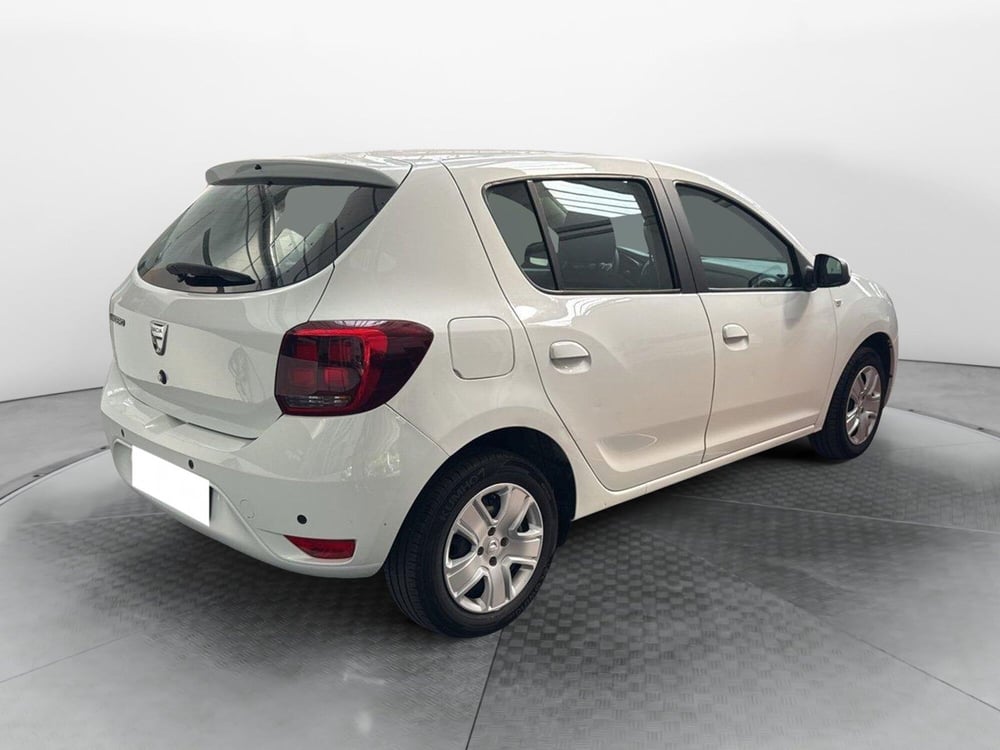 Dacia Sandero usata a Como (4)
