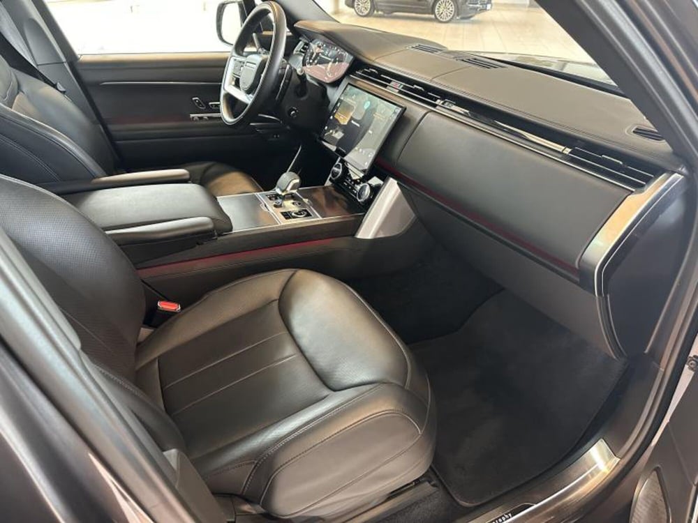 Land Rover Range Rover usata a Venezia (9)