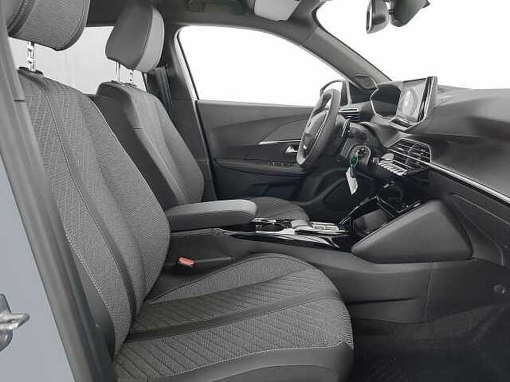 Peugeot 2008 nuova a Palermo (7)