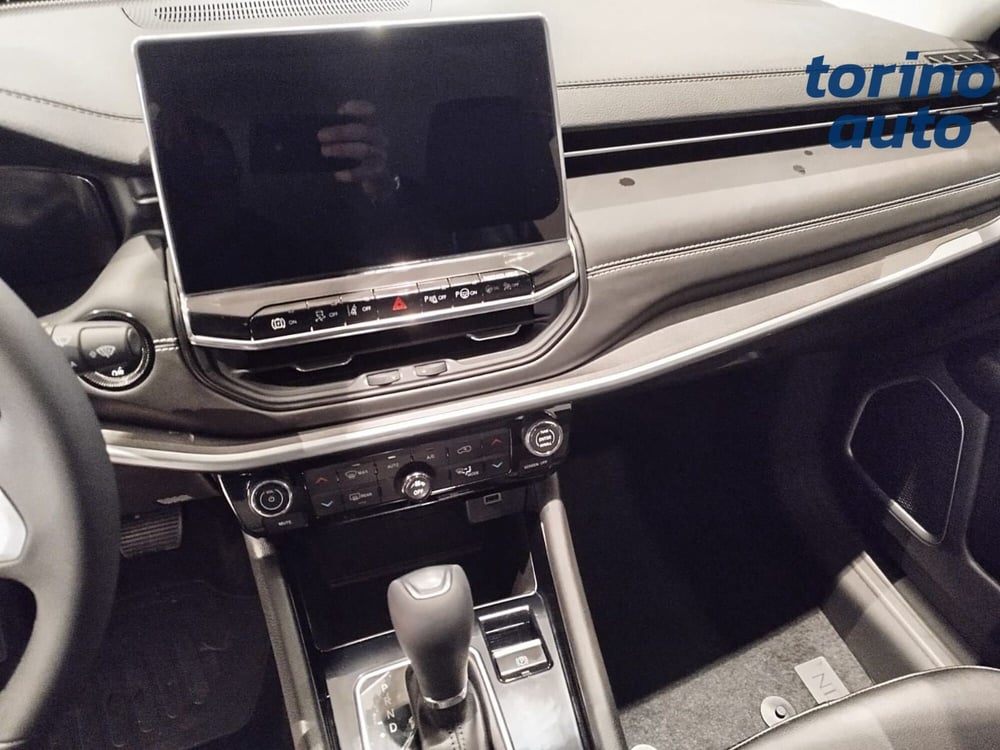 Jeep Compass nuova a Torino (20)