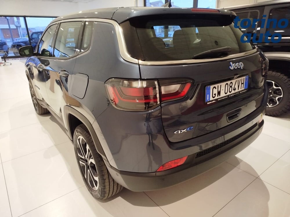 Jeep Compass nuova a Torino (4)