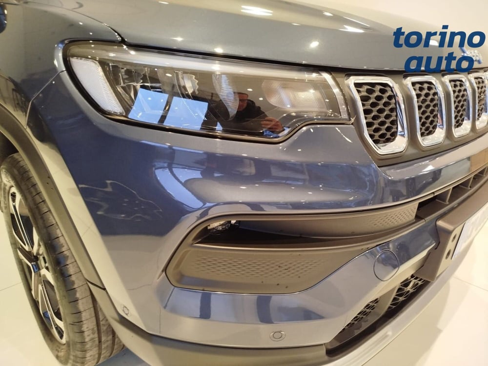 Jeep Compass nuova a Torino (7)