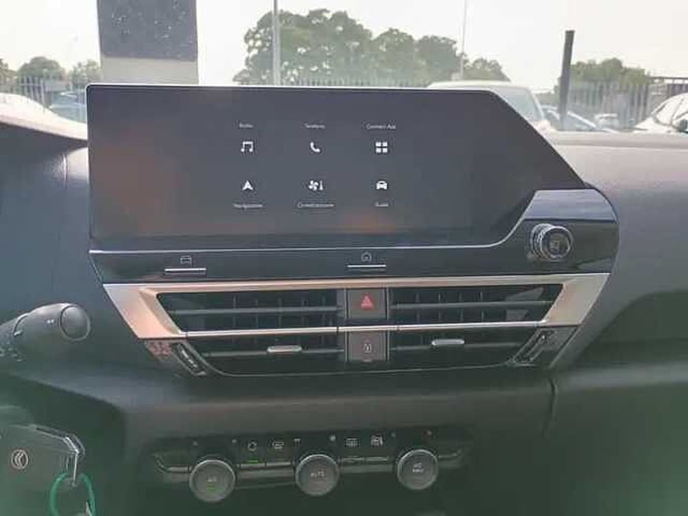 Citroen C4 nuova a Milano (13)