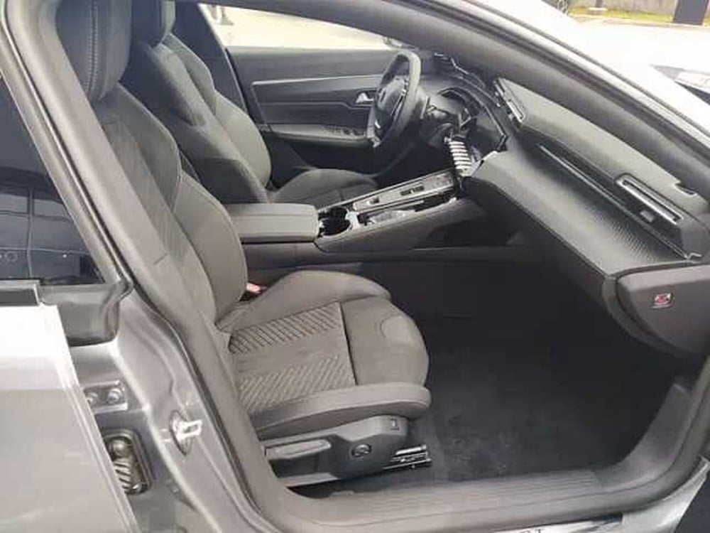 Peugeot 508 SW nuova a Milano (10)