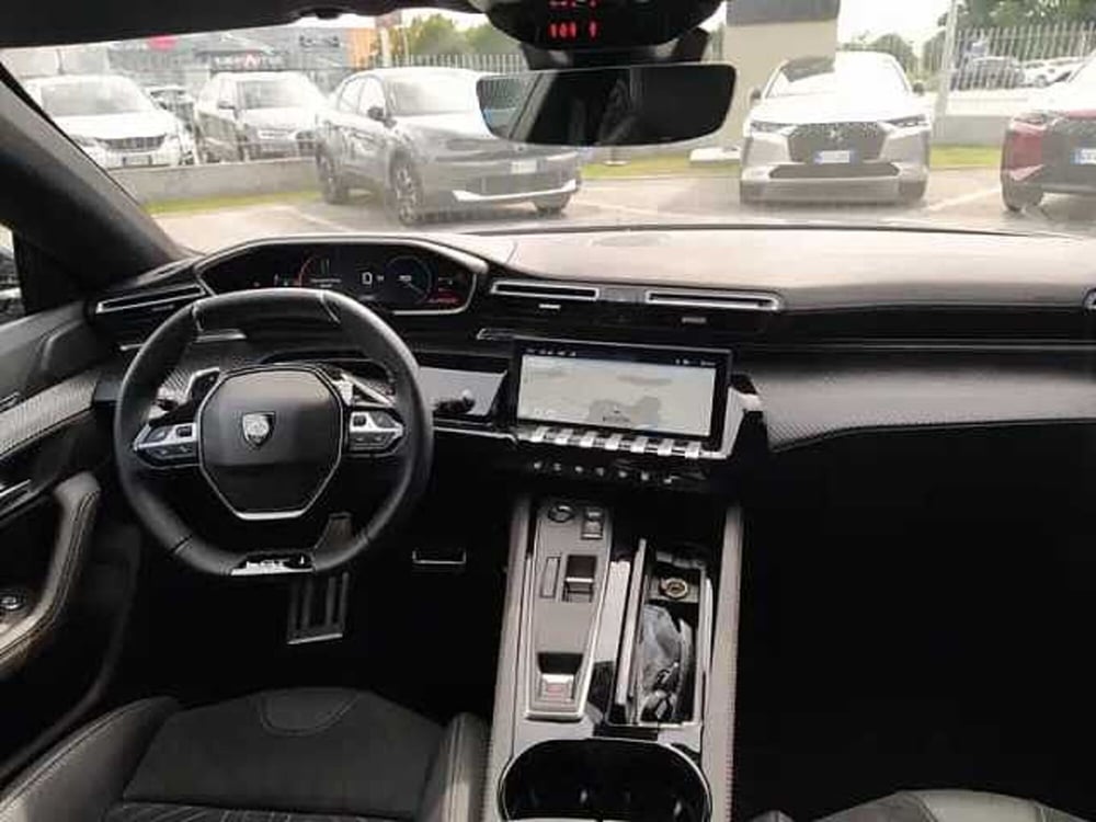 Peugeot 508 SW nuova a Milano (9)