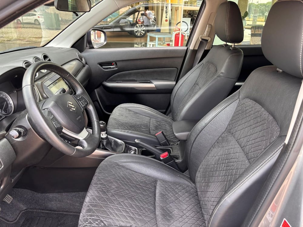 Suzuki Vitara usata a Milano (8)