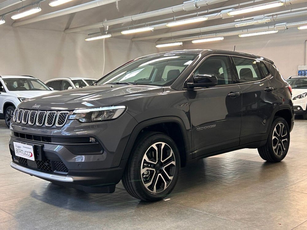 Jeep Compass nuova a Verona (3)