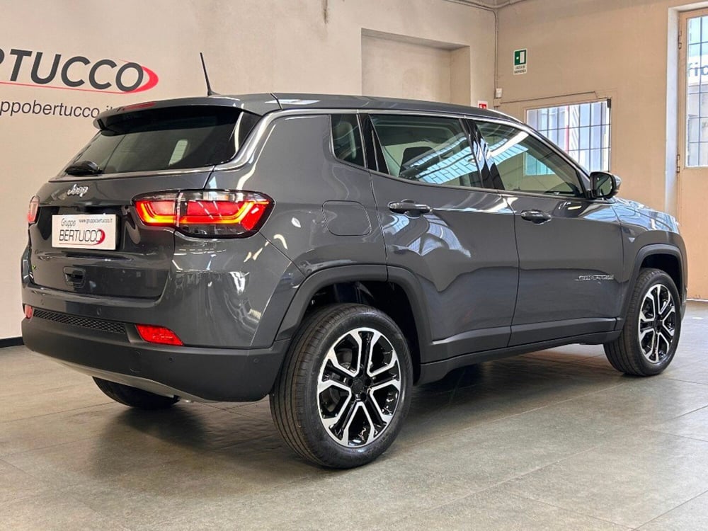 Jeep Compass nuova a Verona (6)