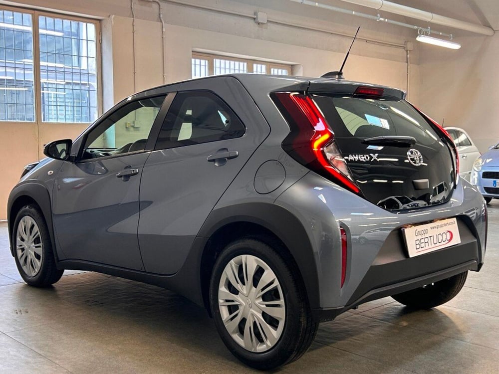 Toyota Aygo X nuova a Verona (4)