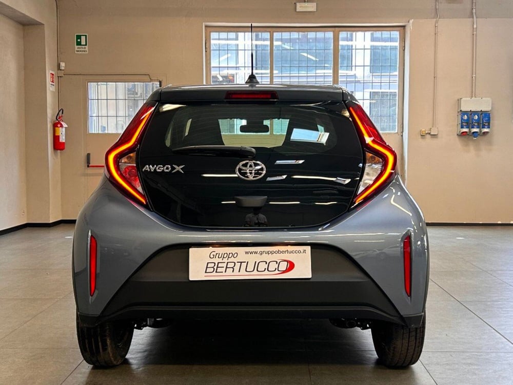 Toyota Aygo X nuova a Verona (5)