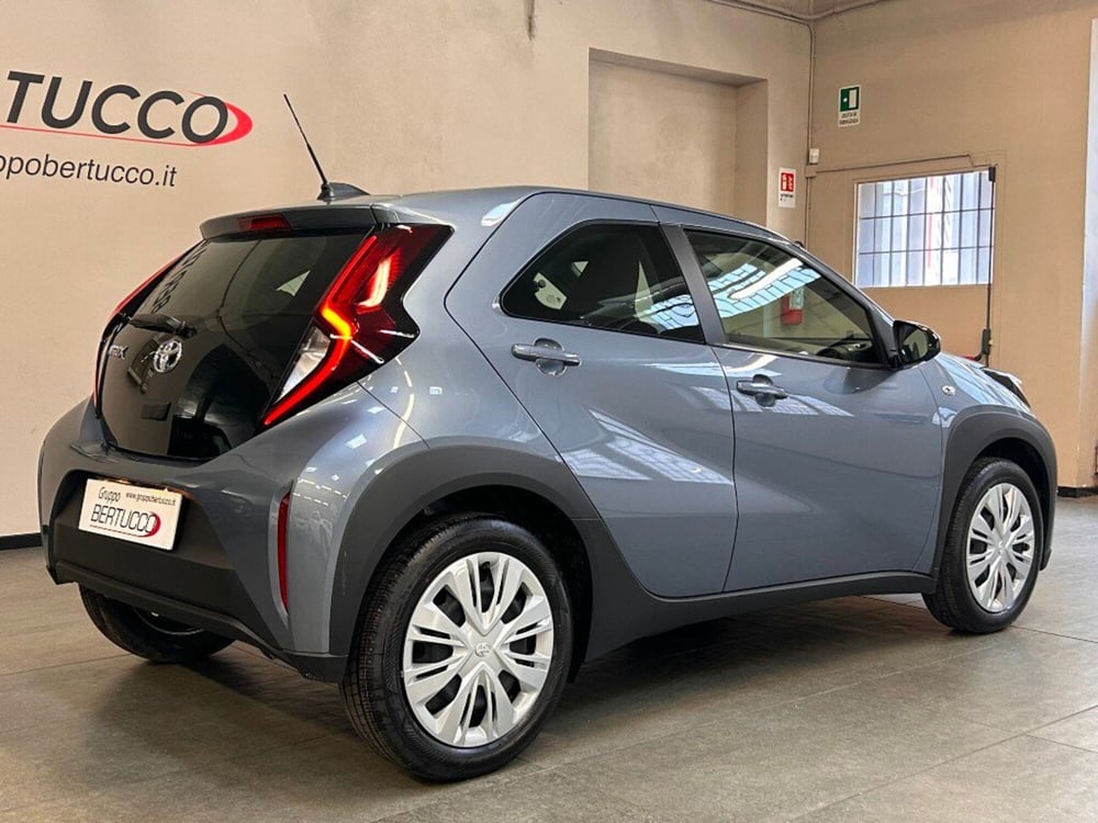 Toyota Aygo X nuova a Verona (6)