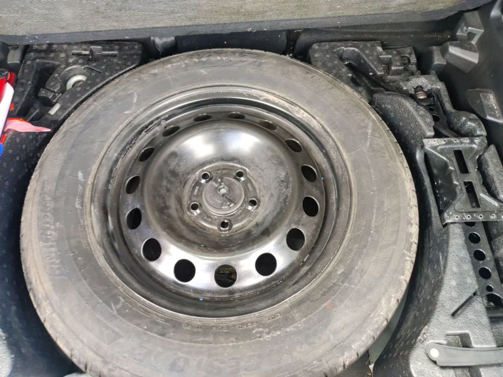 Jeep Renegade usata a Latina (9)