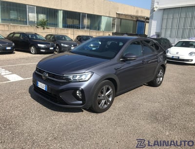 Volkswagen Taigo 1.0 TSI 110 CV DSG R-Line del 2022 usata a Lainate