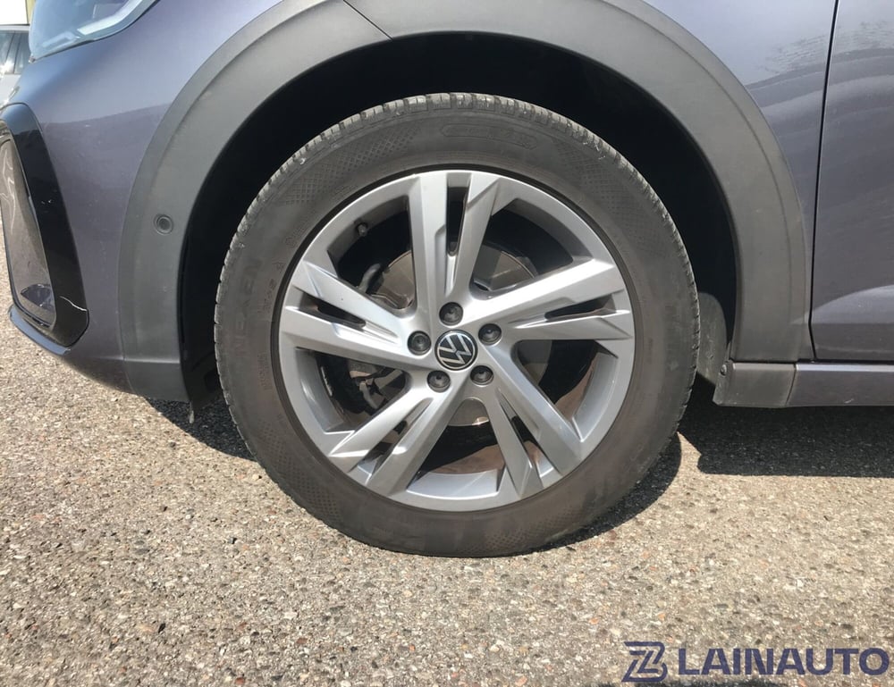 Volkswagen Taigo usata a Milano (13)