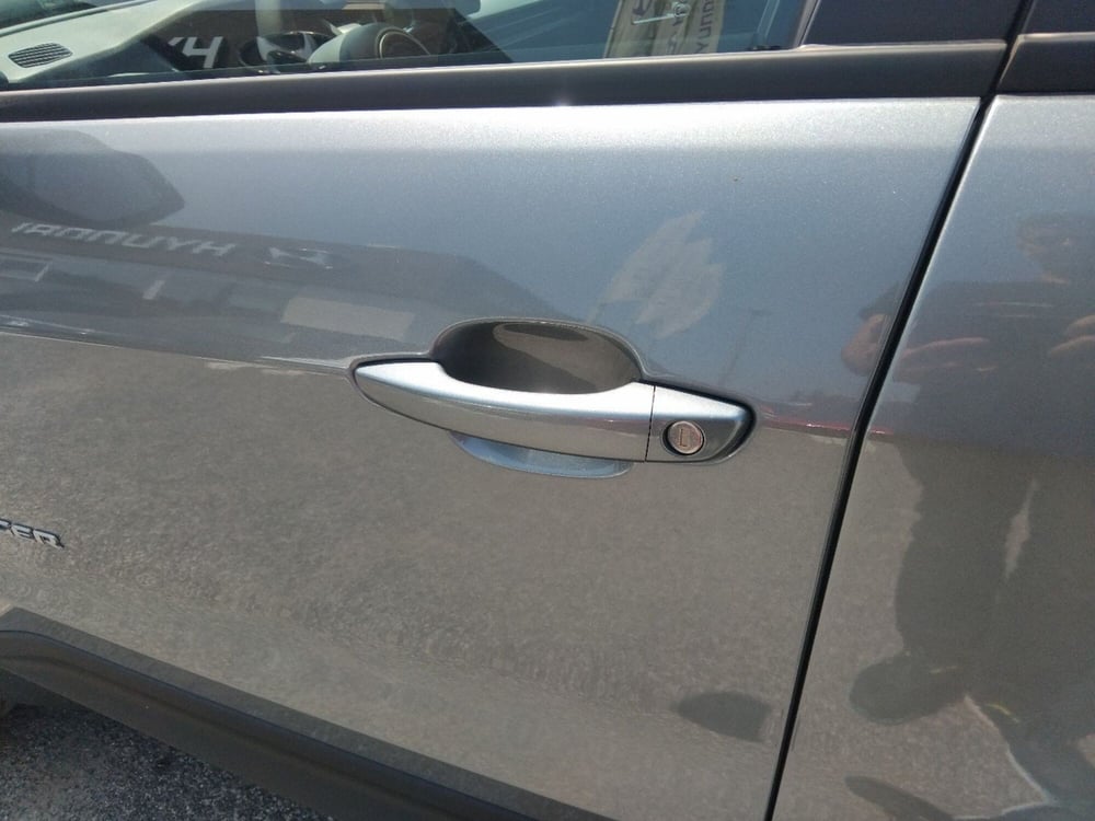 Jeep Avenger nuova a Roma (9)
